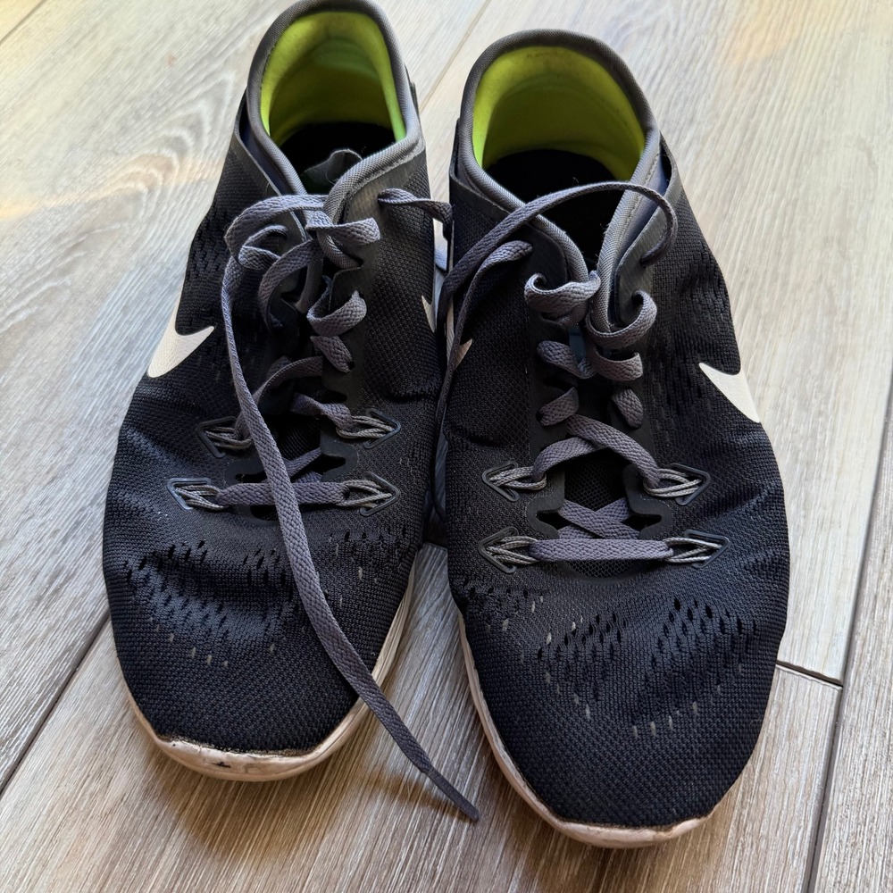 Nike Free 5.0 TR Fit 5 Women's Size 7.5 Black White Training Shoes 704674-004